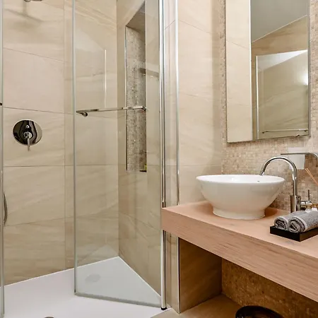 Prestige Deluxe By Interhome