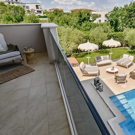 Dom wakacyjny Prestige Deluxe By Interhome *