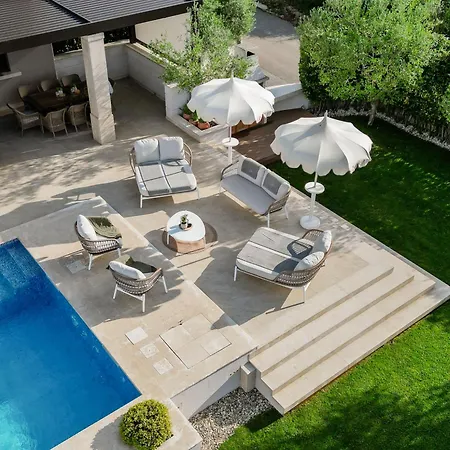 Dom wakacyjny Prestige Deluxe By Interhome Malinska