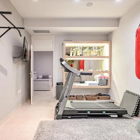 Dom wakacyjny Prestige Deluxe By Interhome *